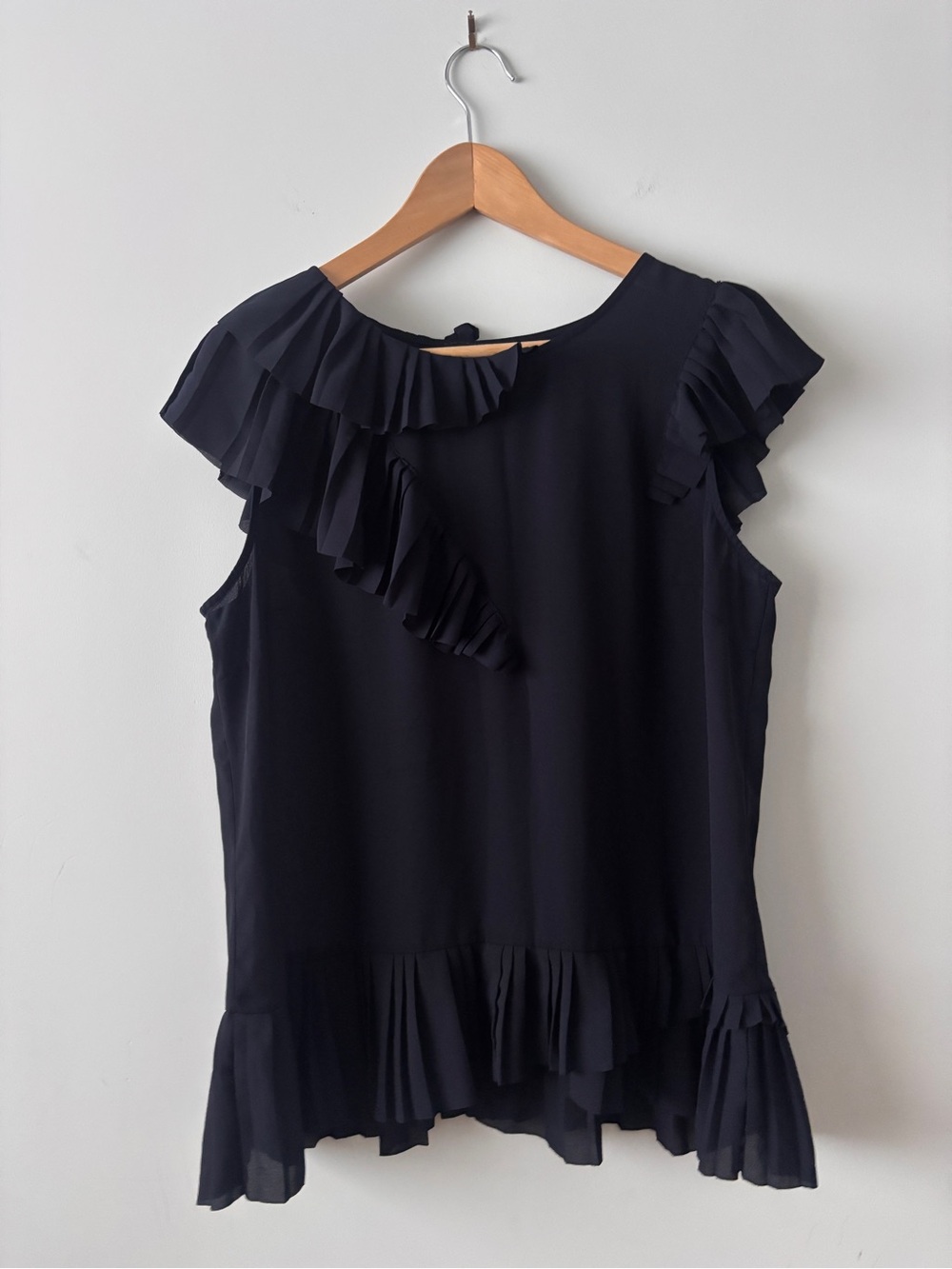 Banana Republic Navy Ruffle Neck Sleeveless Top